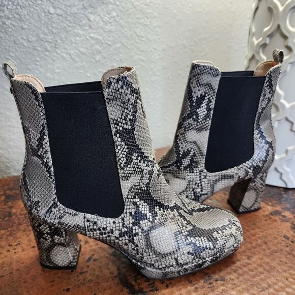 French Connection Penny Chelsea Block Heel Boots - Picture 6 of 16